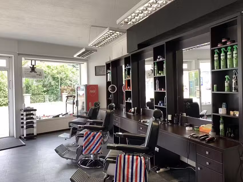 ADi Barber & HairCut