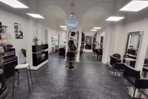 Agorà e Parrucchieri di Umberto Persano