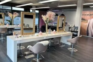 Andi Muff Coiffure &ndash; il tuo parrucchiere nella regione di Rothenburg, Emmen, Rain e Lucerna da oltre 30 anni