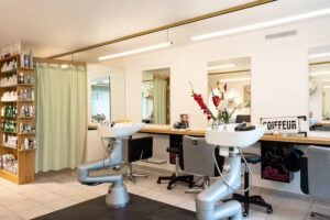 Annemarie Coiffure, Annemarie Nyffeler