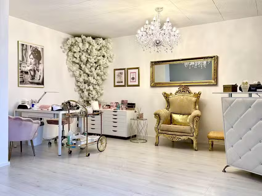 ANV&Egrave; Beauty &ndash; Centro estetico per epilazione laser, trattamenti viso ed extension ciglia