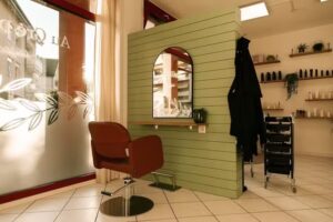 Au Gr&eacute; Du Vent.