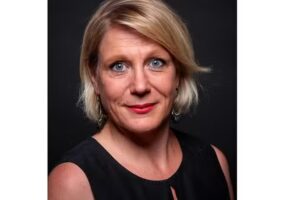 AVEDA Vevey, Rituel Hair Studio, Coiffure FEMME ET HOMME. Di lingua inglese.