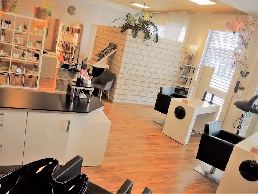 Be Beauty GmbH Coiffure, soins des pieds, cosm&eacute;tiques, manucure