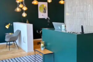 🥇 Salon de beaut&eacute; | Ongles, Sourcils et Cils