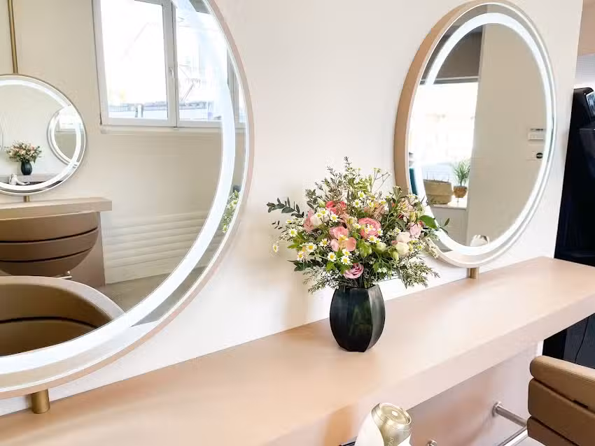 Cheveux et peau boh&egrave;mes