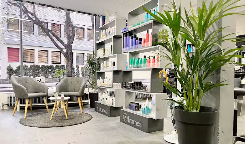 Carte Blanche, coiffure et esth&eacute;tique