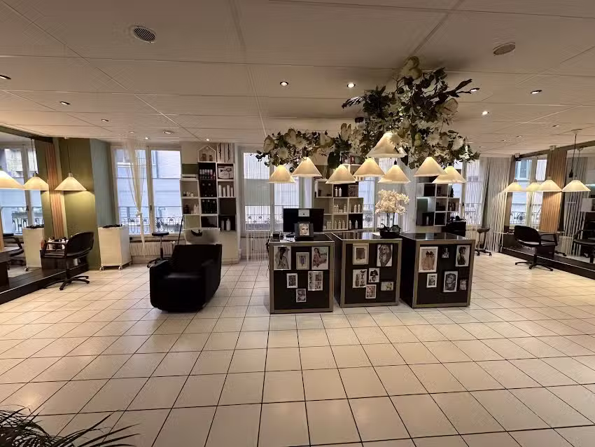 Cavaleri Espace Parrucchiere S&agrave;rl