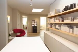 cinquesensi Cosmetics & SPA, Roger Duss