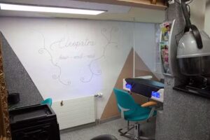 Cheveux et ongles de Cl&eacute;op&acirc;tre