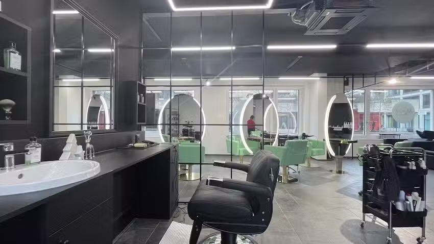 Coiffeur AJ SALON Capelli e trucco a Pratteln