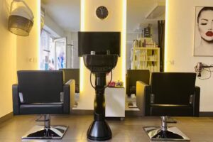 Coiffeuse d&rsquo;Erina