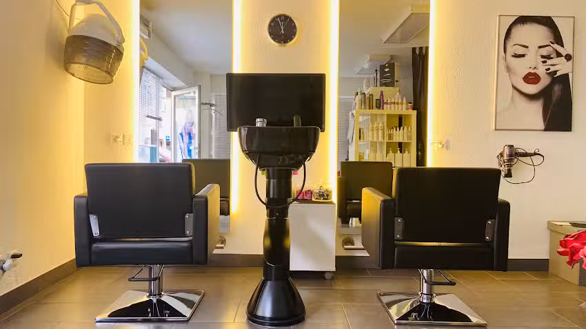 Coiffeuse d&rsquo;Erina