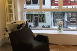 Coiffeur Fran&ccedil;ais Le 49 di Val&eacute;rie