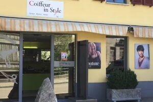 Coiffeur &agrave; la mode