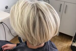 Coiffeur & Cosm&eacute;tiques haarMONia