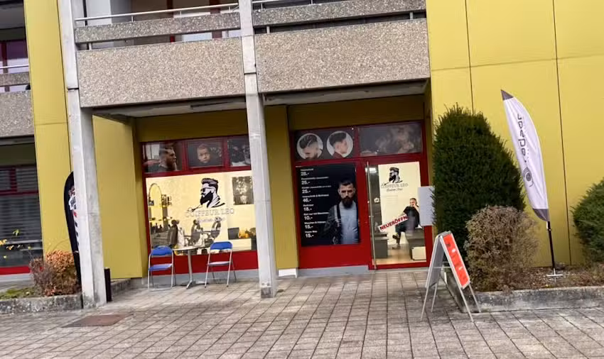 Salone di parrucchiere di Leo