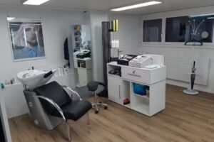 Salone di parrucchiere LiNa