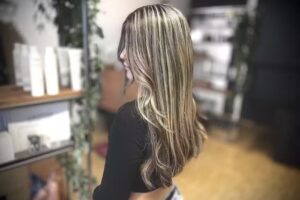 Coiffeur Melsth&eacute;tique