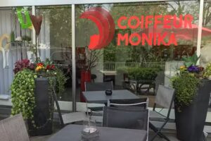 Salone di parrucchiere Monika