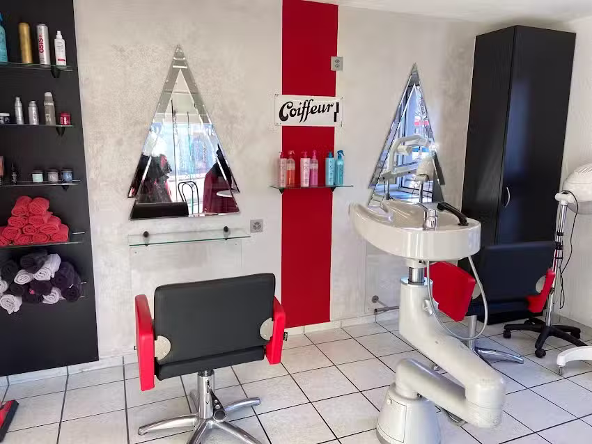 Parrucchiera + Nail Vision Irene Meienberg