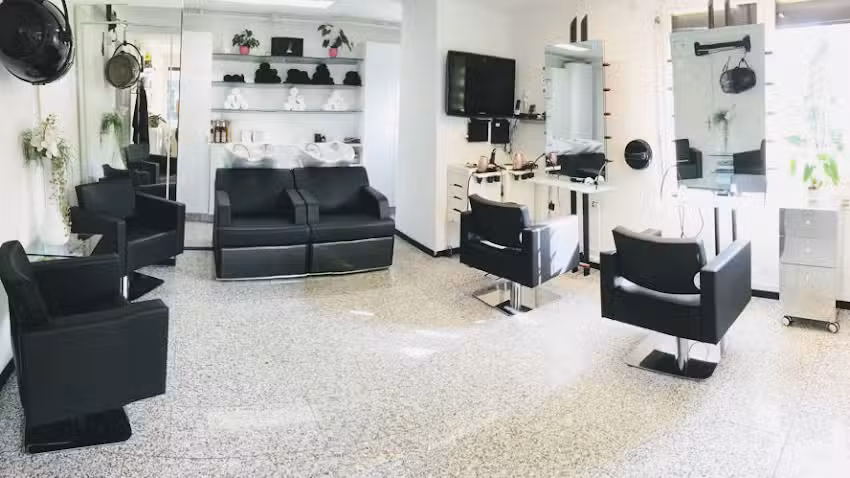 Coiffeur Nuova Idea Rosy