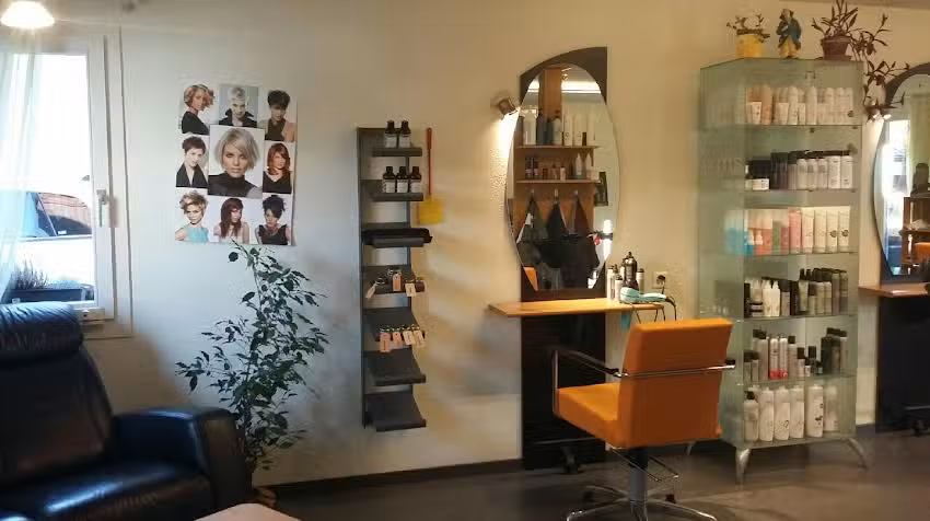 Coiffeur R&auml;geboge, Margrit Gfeller