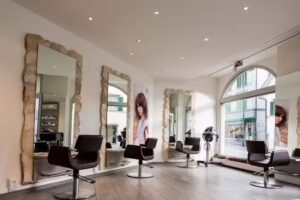 Salon de coiffure fou