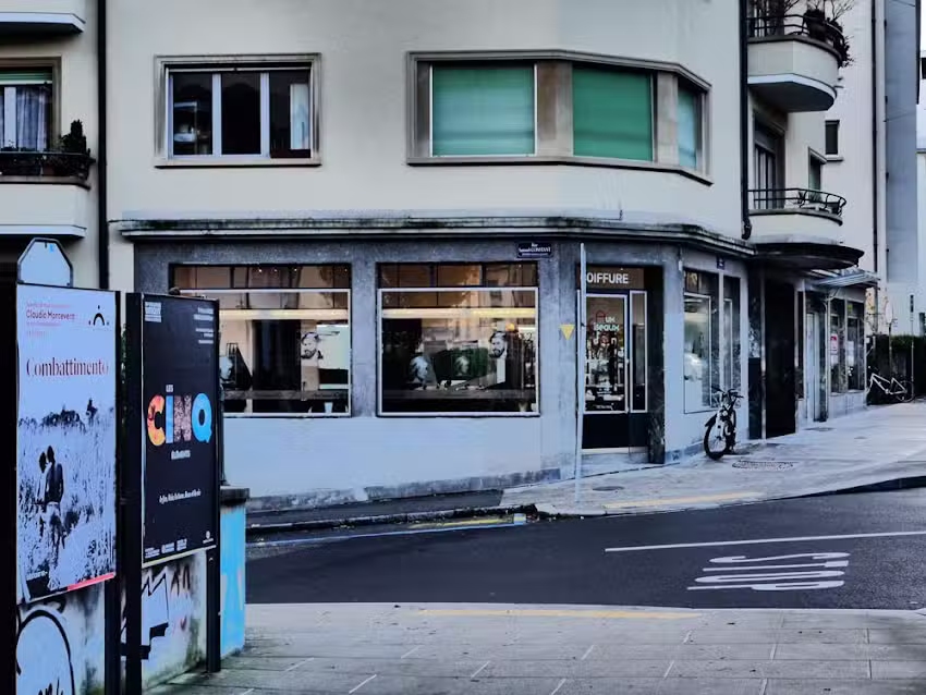 Coiffure Aux Ciseaux d&rsquo;Or