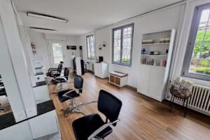 Coiffure Creativ, Nora Pllumbi