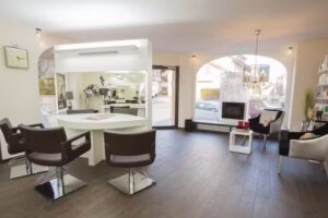 Coiffure Hagmann, successore di Ann Farine