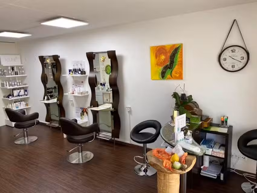 Salone di parrucchiere Happy Style