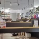 Coiffure Kopfstand, Hairstyling und Makeup