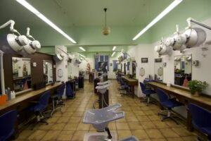 Coiffure K&uuml;ng AG