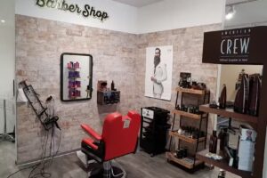 Couleurs Associ&eacute;s &ndash; La Frange et una Soup&ccedil;on d&rsquo;Rouge