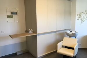 Coupe r&eacute;sonance coiffure &eacute;nerg&eacute;tique Liliane Cattin