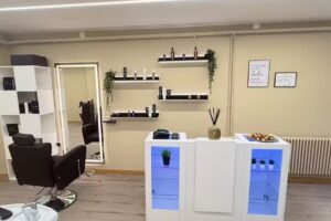 D | R Parrucchiere/Cosmesi