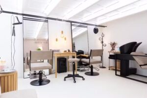 DEBY SCHMID – Coiffure et Beauté