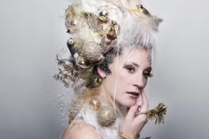 deDanaë-MATTER of STYLE