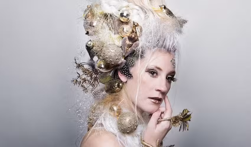 deDana&euml;-MATTER of STYLE