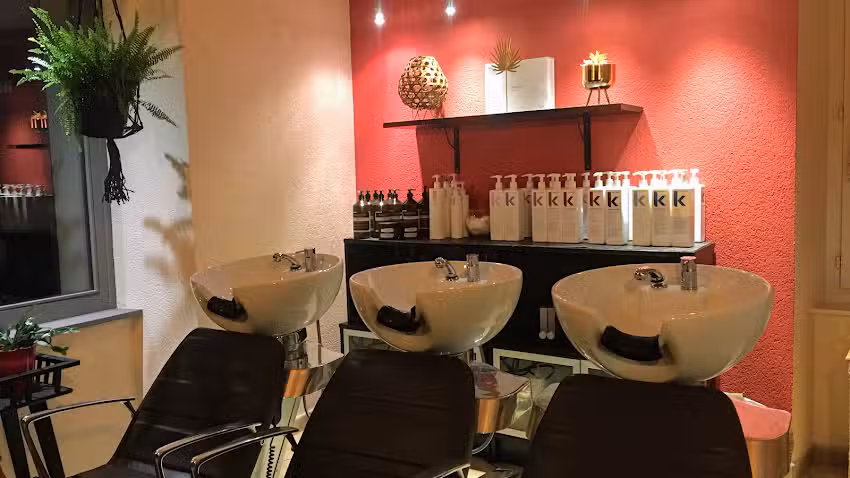 Demierre V&eacute;ronique Magic Coiffure