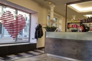 Der FRIS&Ouml;R und B&Auml;RNER BARBER