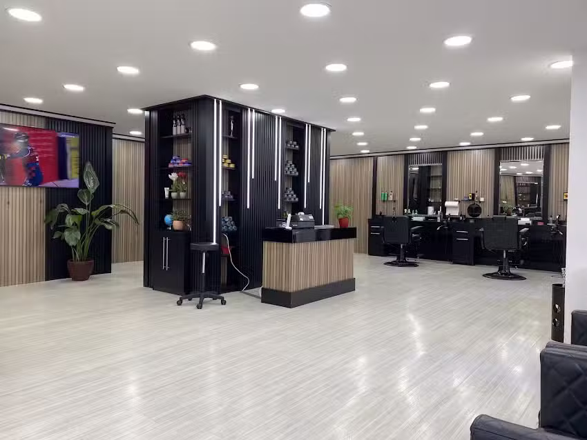 Easy Barbershop | Il tuo salone da parrucchiere a Stans