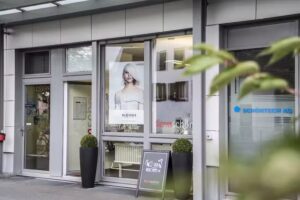 Beaux cheveux et cosm&eacute;tiques