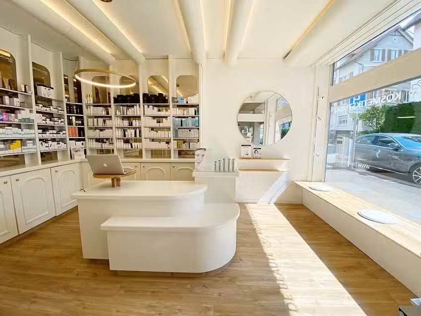 FOYER DE BEAUT&Eacute;