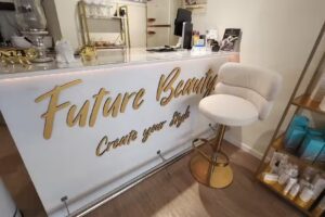 Future Beauty par Troxler