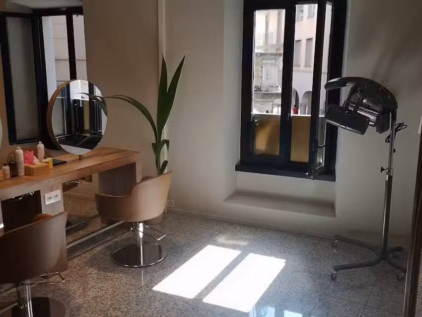 Gabrielli Hair Concept Organico Vegano Certificato Cura Capelli e corpo dal 2002. Membre de Coiffure Suisse