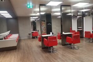 GIDOR Coiffure (Parc B&acirc;le St&uuml;cki)