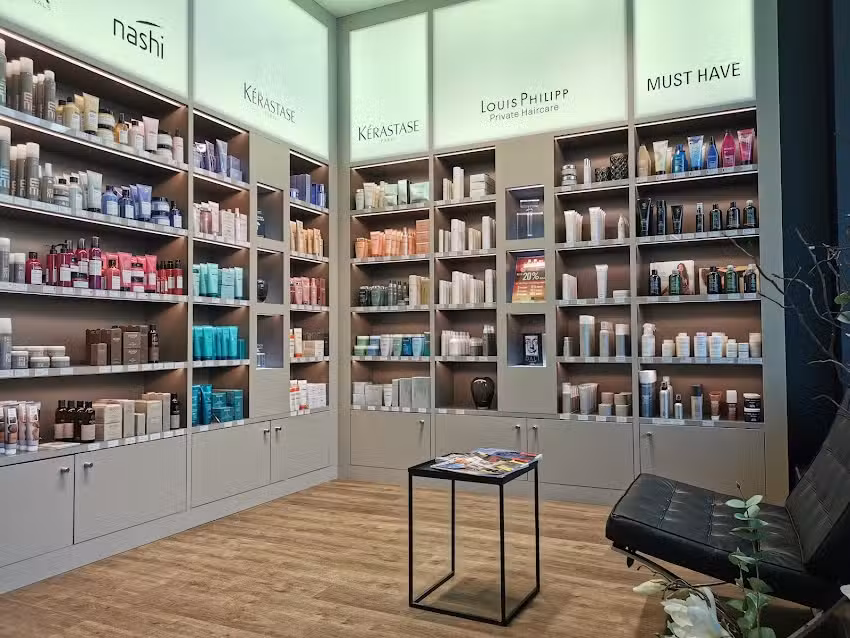 GIDOR Coiffure (Coira, Steinbock)