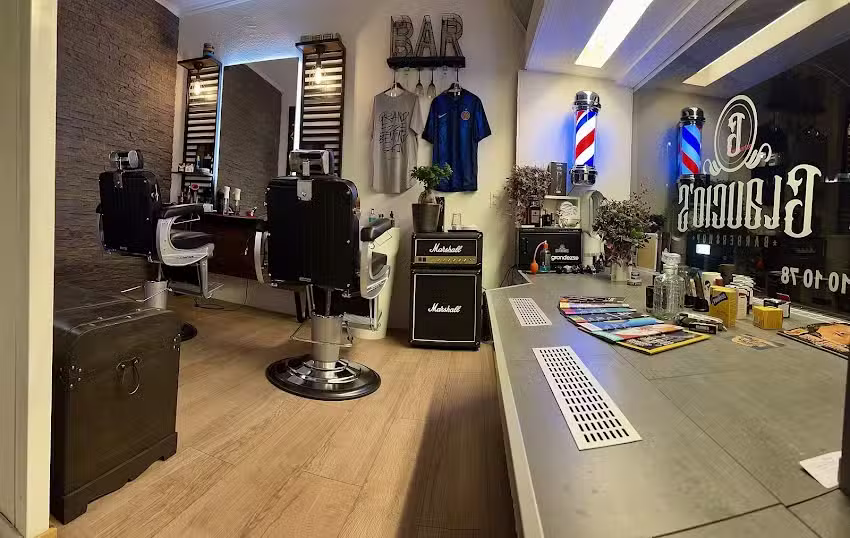 Le salon de coiffure de Glaucio